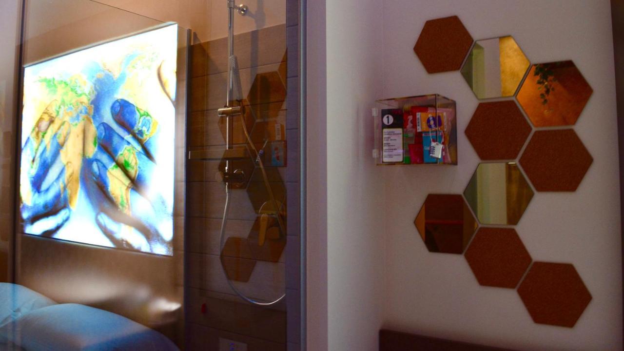 C Rooms - Love Motel Monza ชินิเซลโลบาลซาโม ภายนอก รูปภาพ